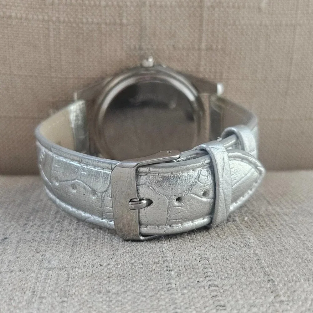 Croton Women Wristwatch Silver Leathe Strap Crystals Accent Bezel Wrist Watch - Picture 6 of 12